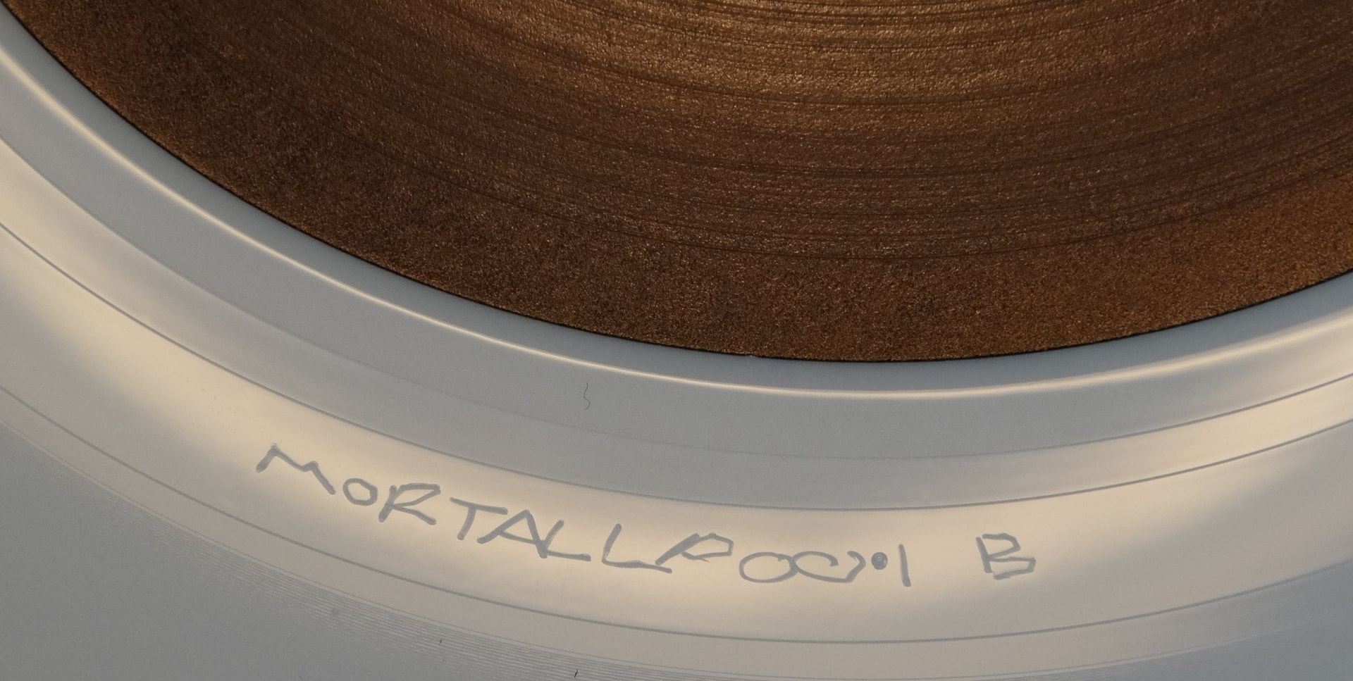 MORTALLP01 'B' Side Matrix.