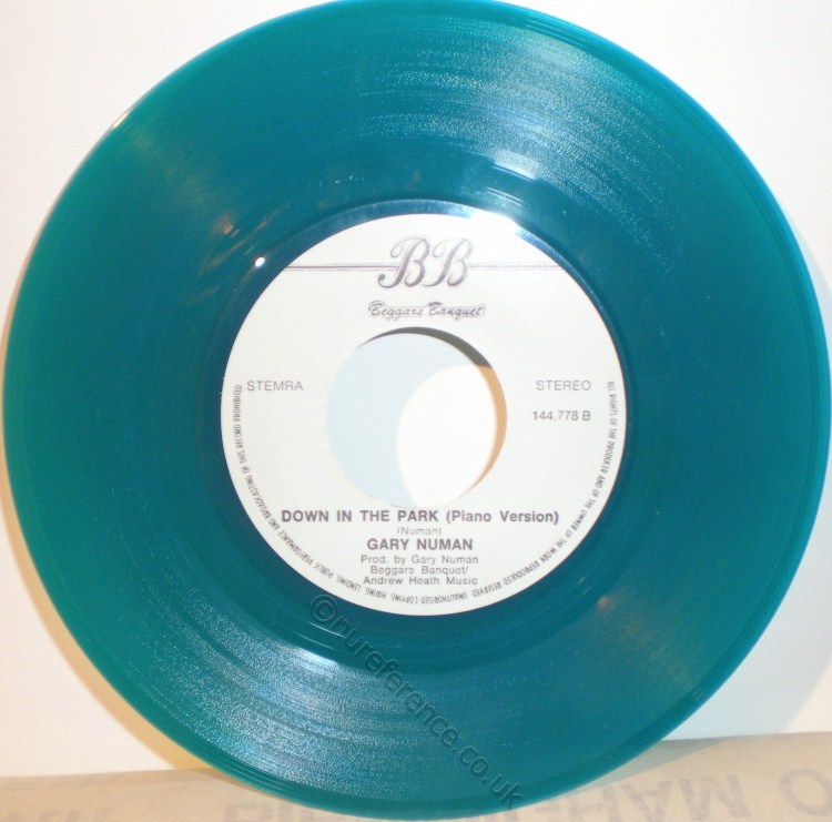 144.778 Turquoise Solid.