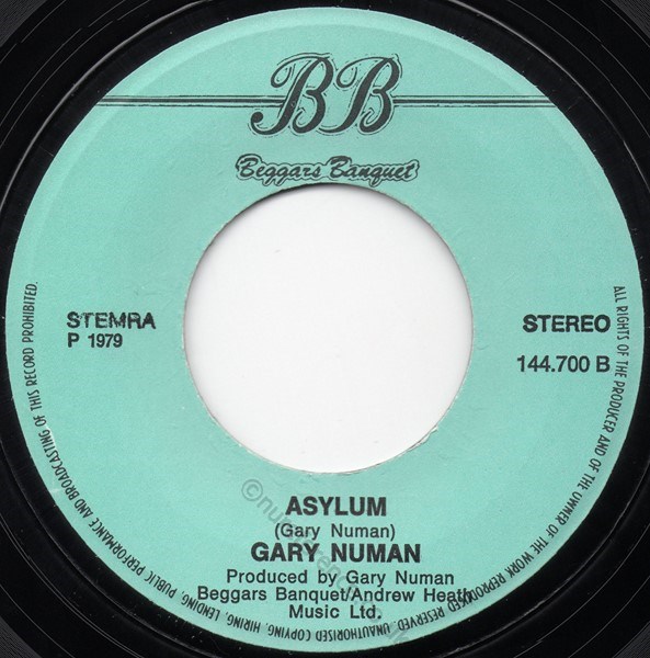 144.700 Beggars B Side Label.