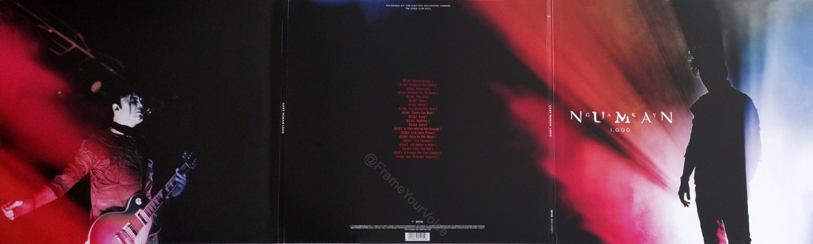 Triple Gatefold Cover.