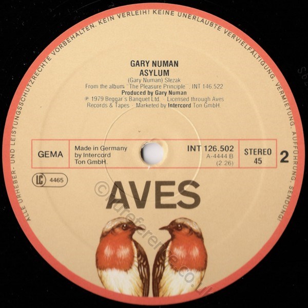 INT 126.502 B side AVES Records Label.